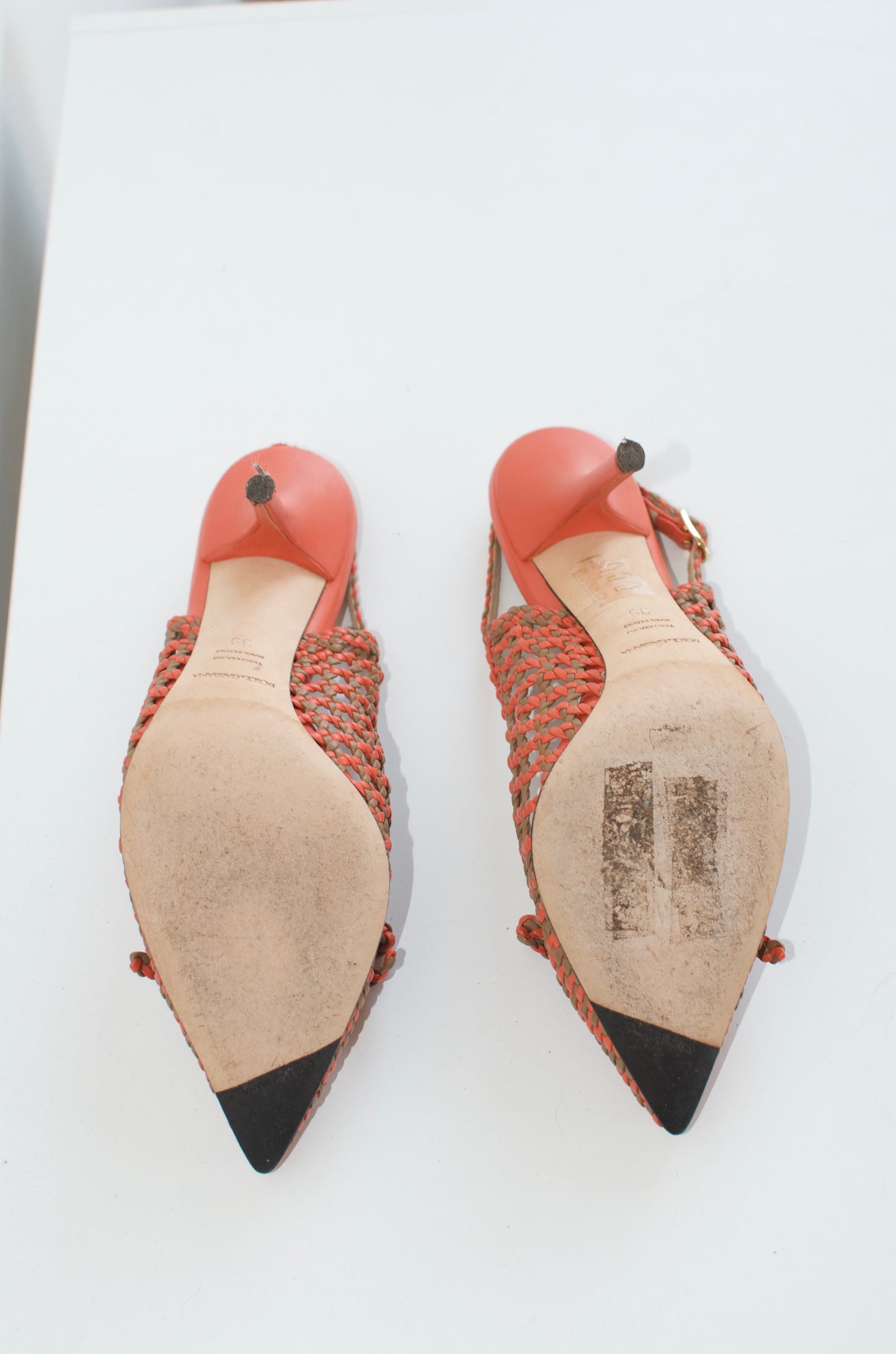 Dolce & Gabbana Weaved Closed Toe Pumps